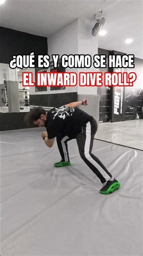 Que es el INWARD DIVE ROLL? 🤔