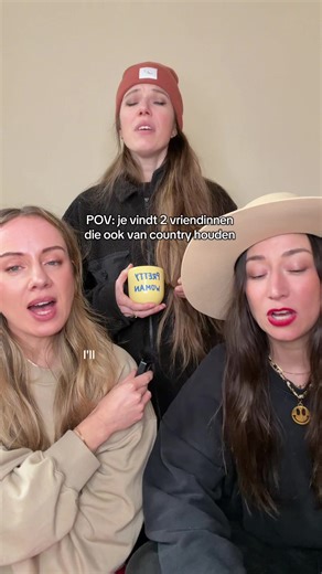 July - Noah Cyrus met m’n meiden van @BAY Volg BAY als je meer wilt 🤠🎶 Indie folk harmonies, folk country harmonies, a Capella version, July Noah Cyrus acoustic, July Noah Cyrus a Capella