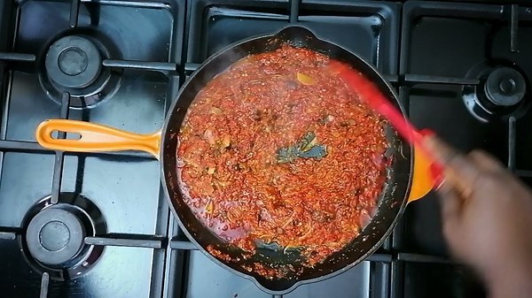 How to Make the Most Flavorful Smoked Mackerel Fish Pepper Sauce