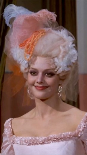vibeyvidzz on Instagram: "Tina Aumont in Fellini’s Casanova (1976) #TinaAumont #FellinisCasanova #IlCasanovadiFedericoFellini #FedericoFellini #Fellini #arthistory #vibeyvidzz"
