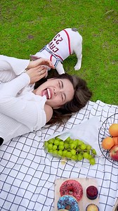 4.1K reactions · 105 shares |  Tiktoker Hồng Nhung say "BYE KÍNH...