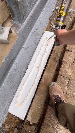 Easy DIY: How to Attach Insulation Foam to Walls with Mounting Spray Foam"