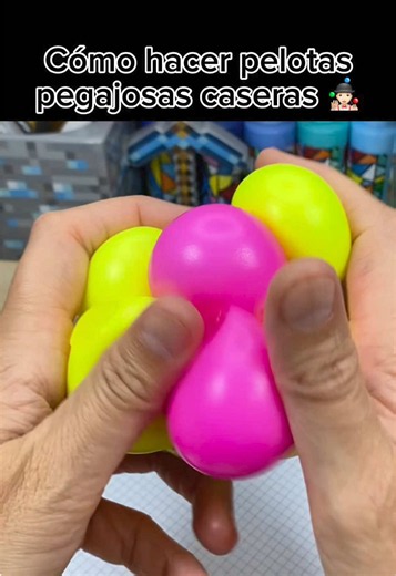 Como hacer pelotas pegajosas caseras 🥰 #diy #manualidades #squishy | como hacer squishy