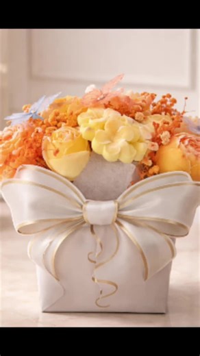 💐🦋 Κάποιες από τις πασχαλινές μας δημιουργίες για το φετινό Πάσχα! 💐🦋 #dream #love #easter