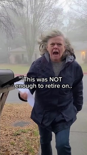 🍁Retirees: It only takes one unexpected health issue or loss for retirement plans to unravel overnight. And most couples don’t realize this until it’s too late. ✅ Since 2019, grocery costs alone have jumped over 20%. And that’s just groceries—not including housing, medication, utilities, or taxes. But here’s what almost no one talks about… ⚠️ The biggest financial shock doesn’t come from inflation.. It comes when one partner passes away. When that happens, the average Canadian household loses b