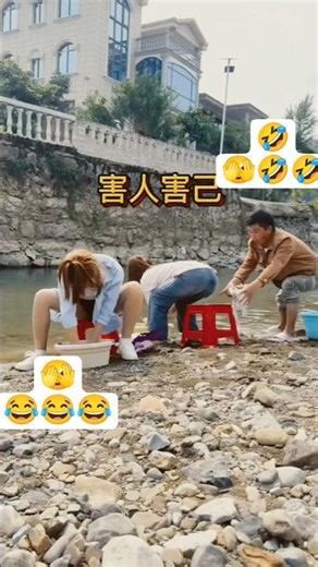 Chair pulling prank🤣#shorts #comedy