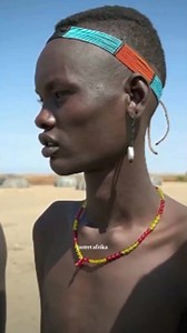 321K views · 6.4K reactions | The extremely hot Sahara region forces the indigenous tribes to live even harder lives. #africa #africanculture #tribe #africantribe #tour #tourism #adventureb #culture | Potret Jadul | Facebook