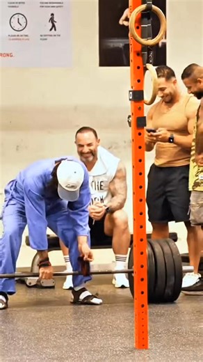 Anatoly, #anatolypranks #anatolygym | Anatoly Fan