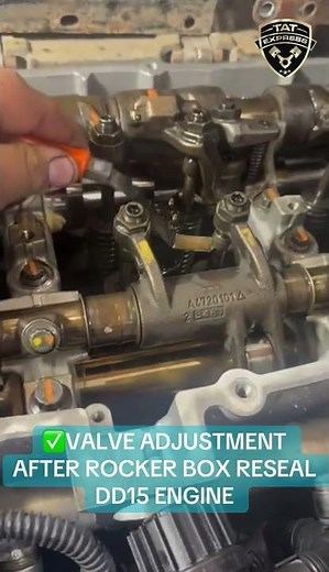 🧰⚙️ Valve Adjustment After Rocker Box Reseal – DD15 Engine ⚙️🧰