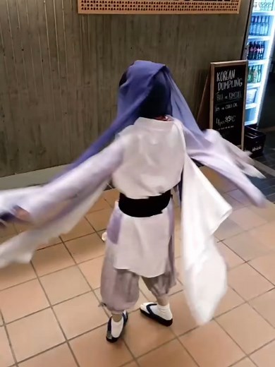 Memorable Moments from My First Cosplay Experience