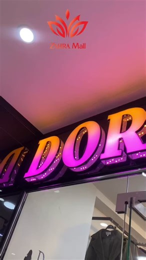 ✨ Doria Fashion ✨ تقدّم لكم تشكيلة شتوية مميّزة تجمع بين الأناقة، الدفء ولمسة عصرية تناسب كل الأذواق 🤍 قطع راقية، خامات مريحة وتصاميم تكمّل إطلالتك هذا الشتاء ❄️🧥 اختاري ستايلك وتألقّي مع Doria Fashion ✨ | ZAHRA MALL