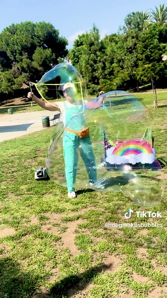 Bubblin’ in September! 🥳🫧🎶 #bubbles #forkids #nostalgia #diy #magic