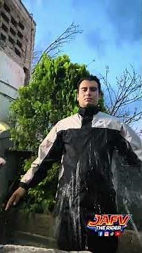 The motorcycle rain suit that actually keeps you dry 🌧️🏍️
