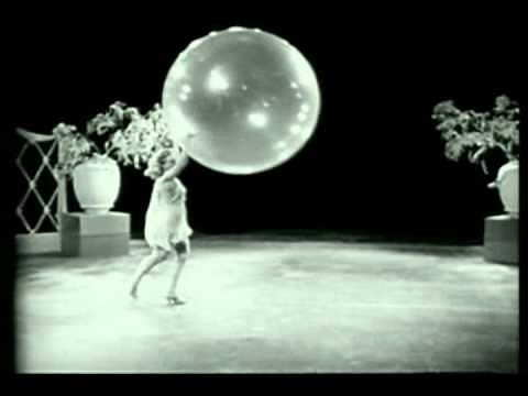 Sally Rand dances with a beautiful Balloon.wmv
