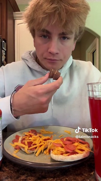 Full size pizza lunchable | Pizza Lunchables