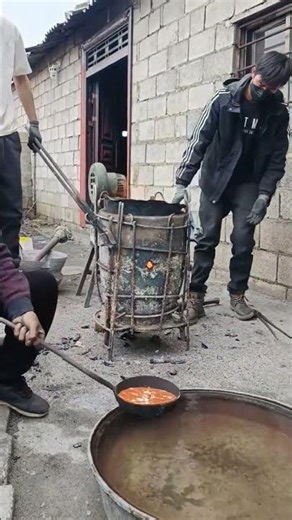 Water vs. Hot Oil? Safety Hack You Need!