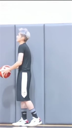 Kris Wu: My Favorite Basketball Player Insights