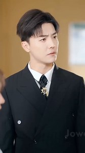 216K views · 4.8K reactions | Gadis Jelek Dipaksa Nikah Kilat dengan CEO Dingin Malam Pertama Satu Ciuman Membuatnya Ketagihan  | Drakor Terbaru | Facebook