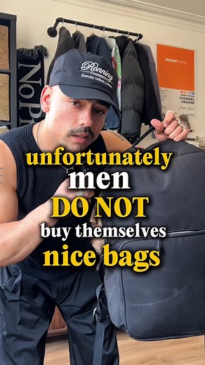 Camilo Zuluaga on Instagram: "Men do not get themselves nice bags Because between me and you I think we can agree there aren’t many socially acceptable bags for men Of course you got your sports bags, duffles, hiking backpacks But we want something niceeee, something sleek Coming in at no.3 is gorm bag by lac demure - Premium leather - Multiple pockets - And magnetic closing and secure features But its sold out and over 200 bucks so lets go more affordable If you like the tote look but want some