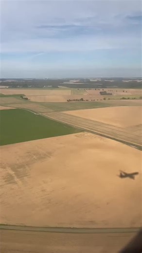 Not your average flight!when captain says don't mess with Aishat..you listen 😀🤣. #fyp #1000k #viral #flight #crazy