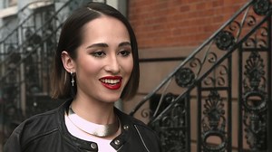 How to Add Feminine Touches to a Chic Menswear Look