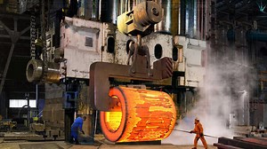Understanding the process of melting and forging large metal components
