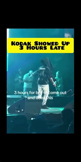 Kodak Black Shows Up 3 Hours Late Then Starts Twirling