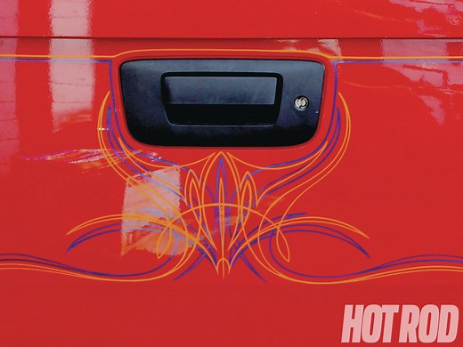 Step By Step: How To Start Pinstriping