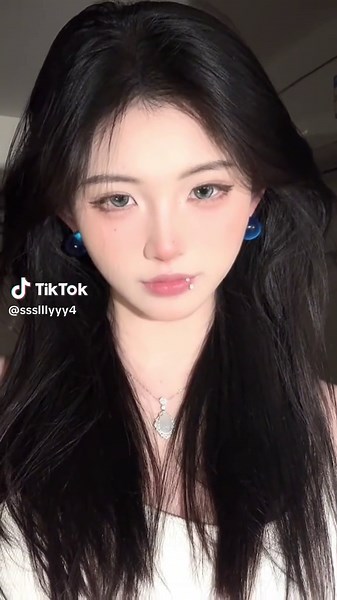 blue blue #怼脸拍 #今天长这样