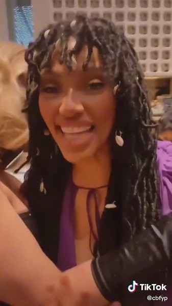 Elizabeth Mitchell: A Rising Star in TV With an Impressive Portfolio