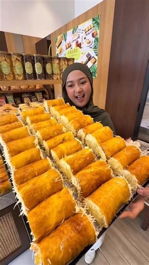 COME ALL THE WAY HERE JUST TO BUY THIS 👄 🤤