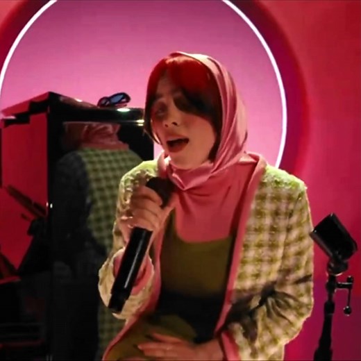 Billie Eilish's Grammy Performance: Captivating and Unforgettable