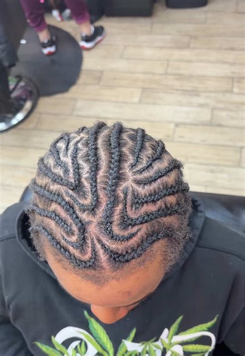 MAZE BRAIDSS 😵‍💫😵‍💫 freestyle I’m Liv 🫀a natural traveling hair stylist shop based in Staten Island and Brooklyn Heal your body for healthy scalp n hair To help with healing I curated a few products I sell my Natural Organic Hair growth oil ($10) and Organic hydrating conditioning water based spritz ($15) Link in my bio to order or you can pickup from me on Staten Island or Brooklyn Dm or check story for more details on the products #braids #kidsbraider #stitchbraids #freestyle #nyc