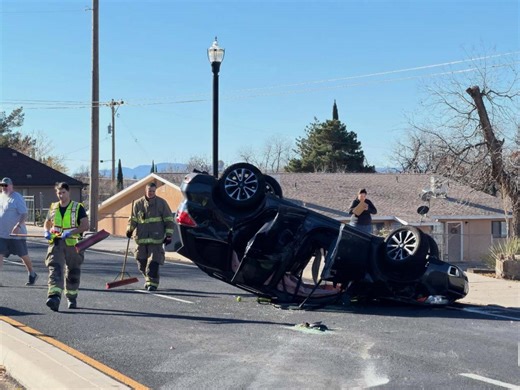 Two-vehicle crash causes rollover in Hurricane, one injured