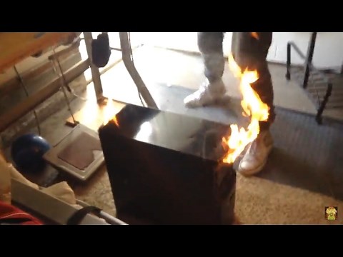 PC Tutorial FAIL!!!! (CATCHES ON FIRE)