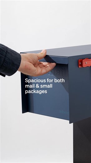 A mailbox designed to do both: Style & Function 💌 Adoorn’s Non-locking Post Mount Mailbox is oversized to handle today’s mail and small packages—no squeezing, no stress. It’s weatherproof, ultra-durable, and designed to last for decades. This is your sign—upgrade your curb today. | Adoorn