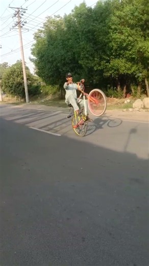 cycle wheeling video long length lalpur gallery view zoom