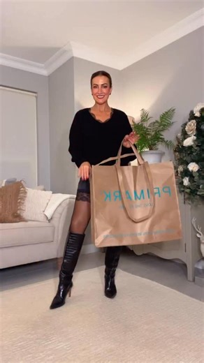 Huge festive Penneys haul just dropped! From sparkle to snug… and wait for it… there’s even something super cosy for my stay-in girlies at the end! Which look is your fav?? ❤️ #penneys #primark #festivefashion | Rebecca Rose Stylist