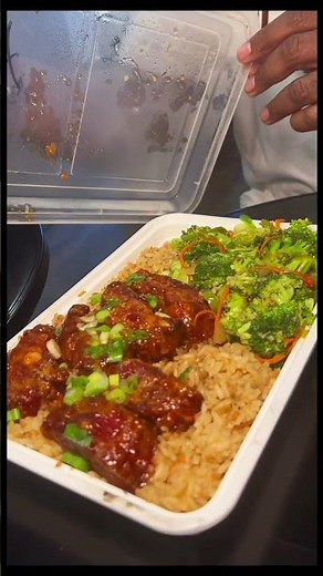 Black Woman-Owned Hibachi Grill in Chicago You NEED to Try