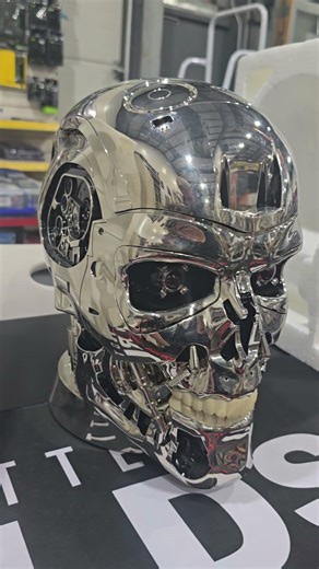 Incredible Terminator Endoskeleton Skull DVD Player by Suntory!