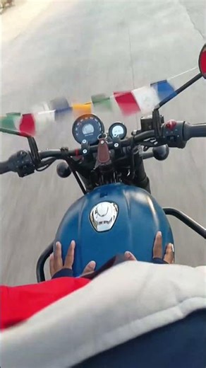 matlabi logo se dur jane me hi bhalai hai.............😔🤌🏼🫶🏼