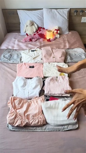 This Travel Bag Turns Into a Portable Closet 🤯✈️ #travel #shopping #shorts