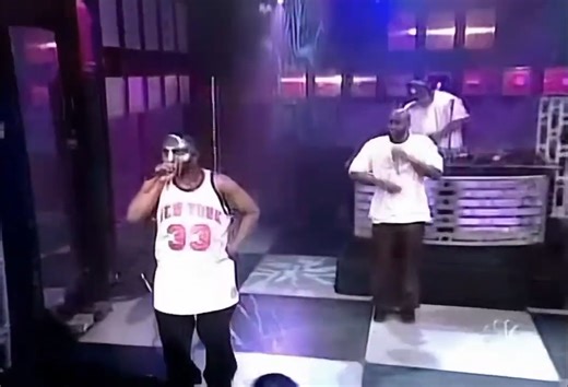 "From the top of the key for 3, VILLAIN!" Happy Heavenly Birthday to the Supervillain MF DOOM. "Rock Co. Kane Flow" performance on Last Call with Carson Daly (Dec. 4, 2004) #ThankYouDave #TheGrindDate #DeLaSoul | De La Soul