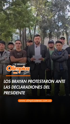 El Brayan y sus tocayos le responden a Petro En un video publicado en sus redes sociales, Brayan Mantilla, más conocido como ‘El Brayan’, ‘influencer’ bogotano que se caracteriza por hacer contenido de humor en el que muestra situaciones cotidianas, se unió a otros jóvenes del mismo nombre para responderle al mandatario. Aunque en un tono serio, todo fue tomado con humor. Con traje formal y en grupo, el joven empezó leyendo un documento dirigido al mandatario: “Comunicado oficial ABC: Asociación
