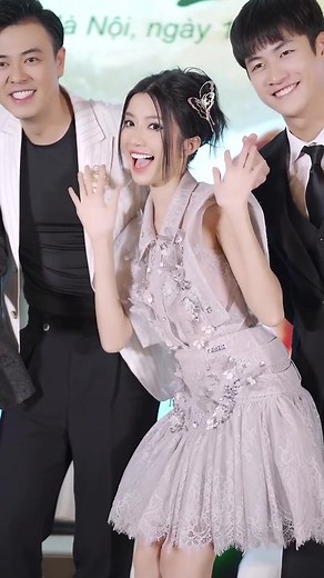 Họp báo ra mắt phim mới 'Món quà của cha' với dàn diễn viên nổi tiếng