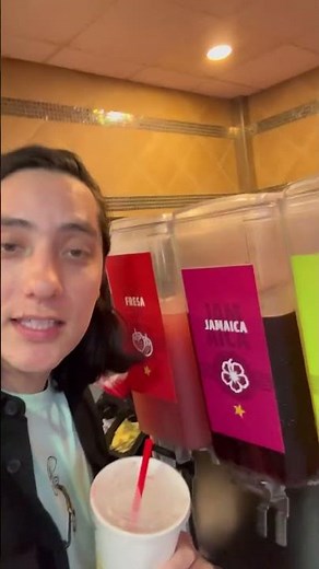 Lo nuevo de Carls Jr: Aguas frescas