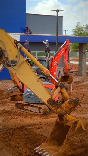 Another Dutch Bros project coming together in Phoenix, Arizona.