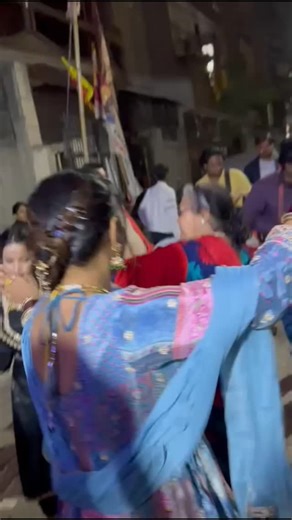 meenubakshi | शादी में डांस का#आनंद लेते हुए#full enjoy | Instagram