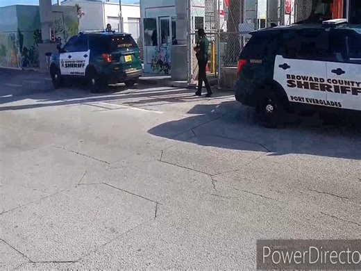 11K views · 458 reactions | METOO DEPUTY! PORT EVERGLADES FIRST AMENDMENT AUDIT | Big Nick South Florida accountability | Facebook