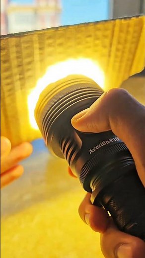 Powerful Torch Light/ Flashlight Smart Gadgets 😍 #flashlight #ledlight #torchlight #torchlights